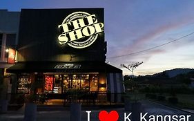 The Shop Hotel